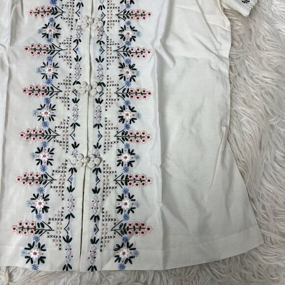 Vintage 70s White Floral Hand Embroidered Silk Ladies Blouse Button Front Small - Picture 8 of 10